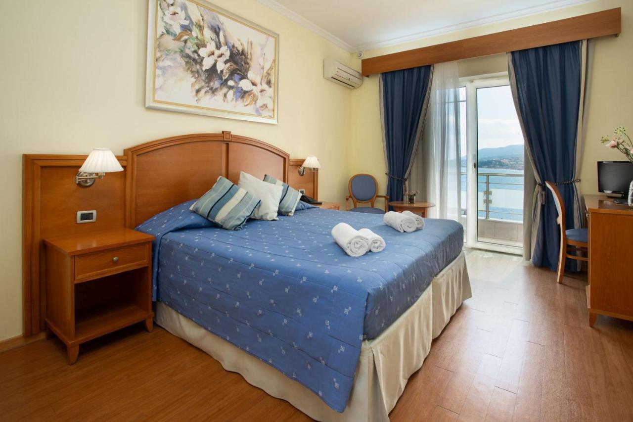 Blue Sea Hotel Mytilíni Екстериор снимка