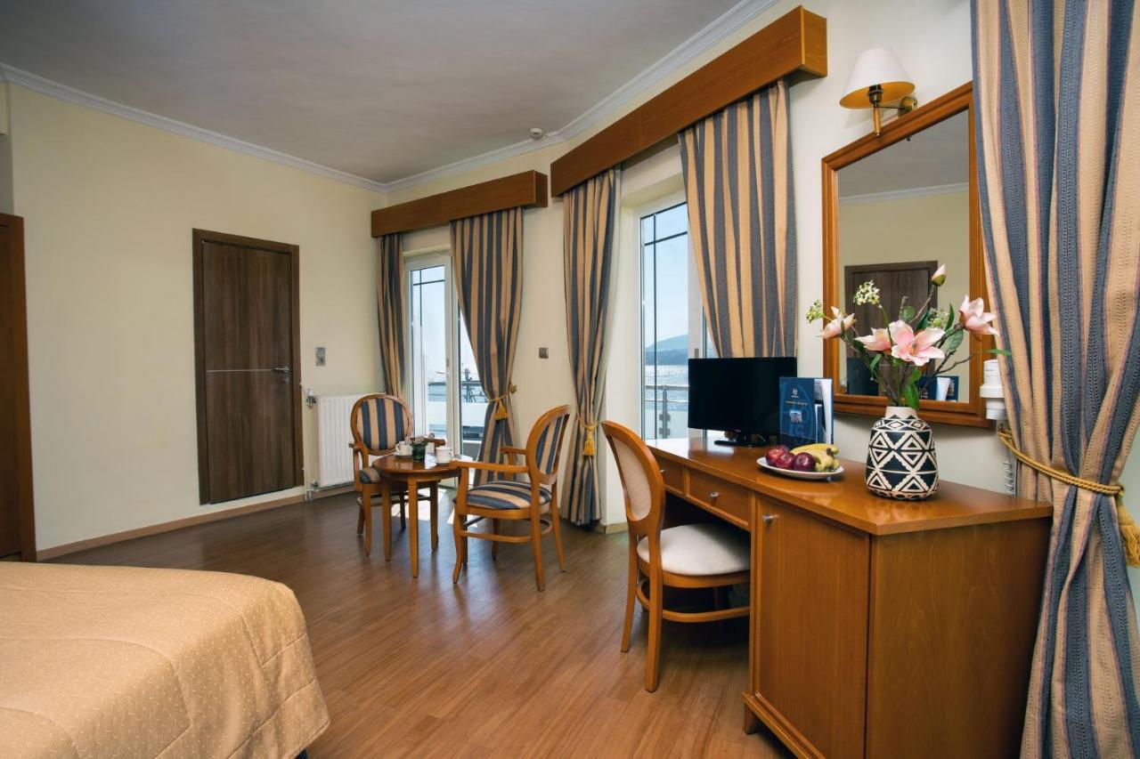 Blue Sea Hotel Mytilíni Екстериор снимка