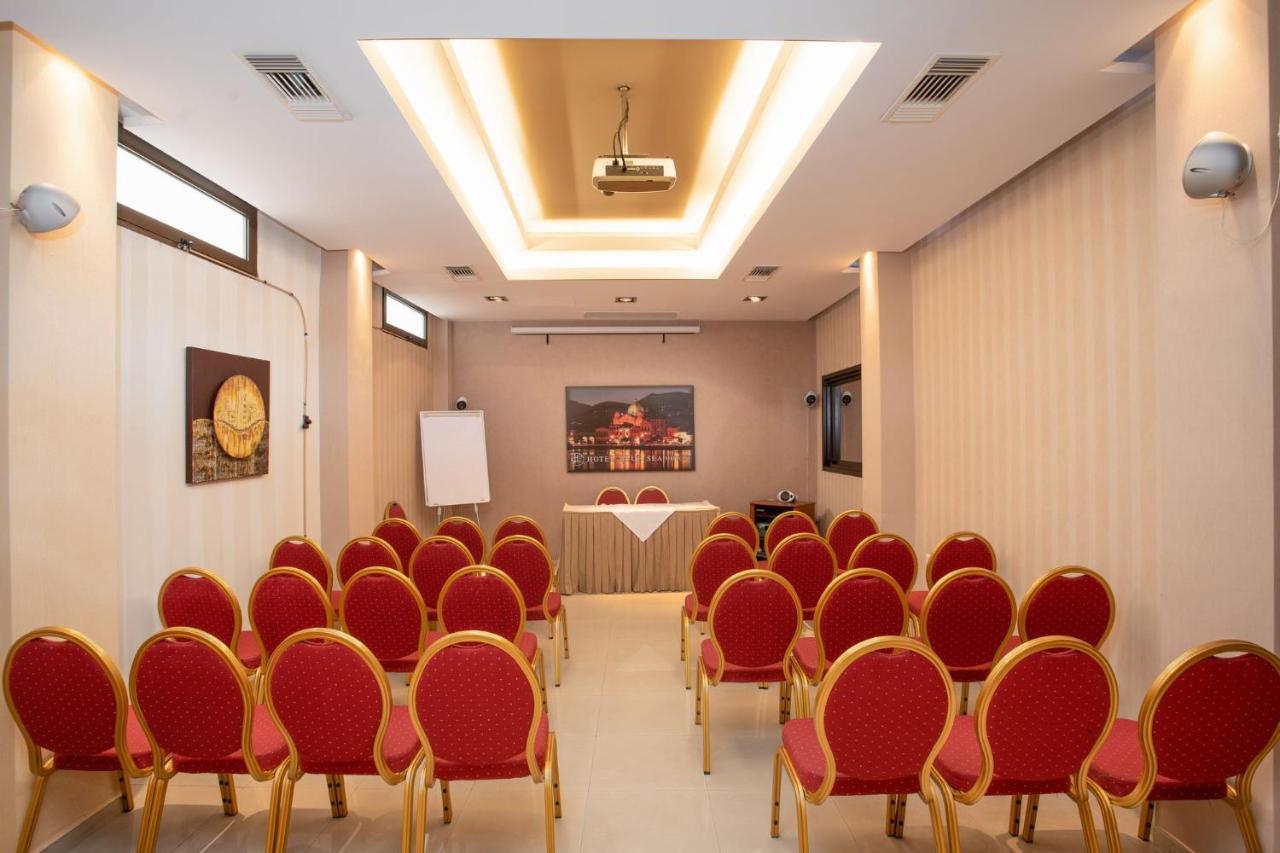 Blue Sea Hotel Mytilíni Екстериор снимка
