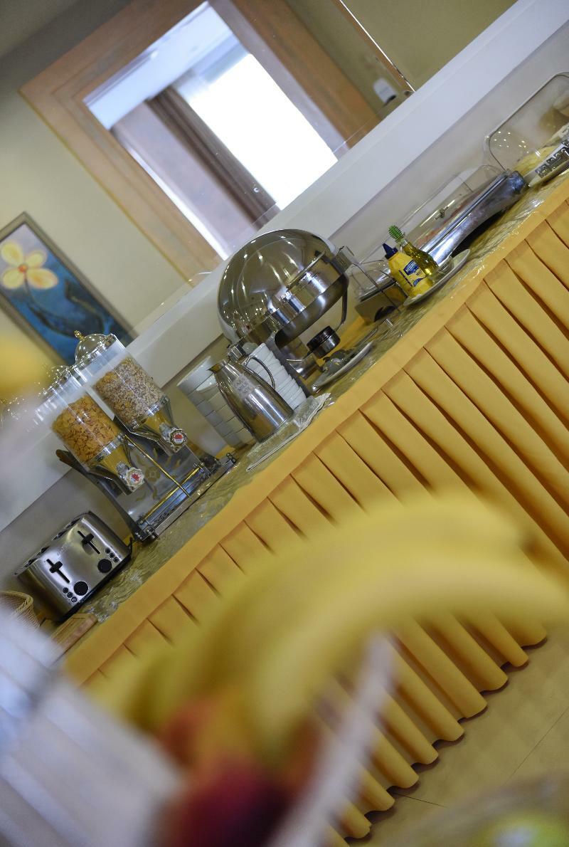 Blue Sea Hotel Mytilíni Екстериор снимка